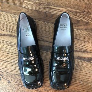Patent leather square foot loafer